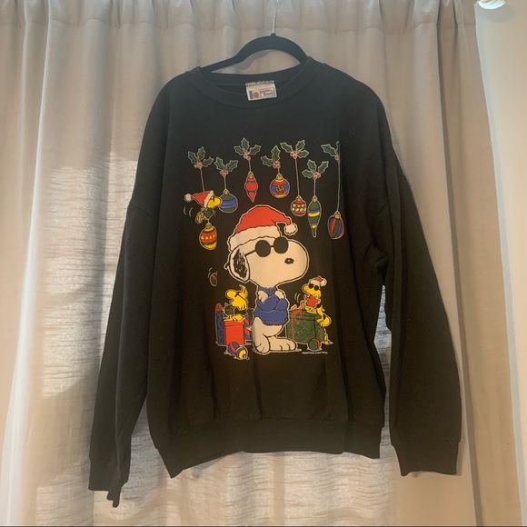 Peanuts Tops - Vintage Snoopy Peanuts Joe Cool Christmas Crewneck